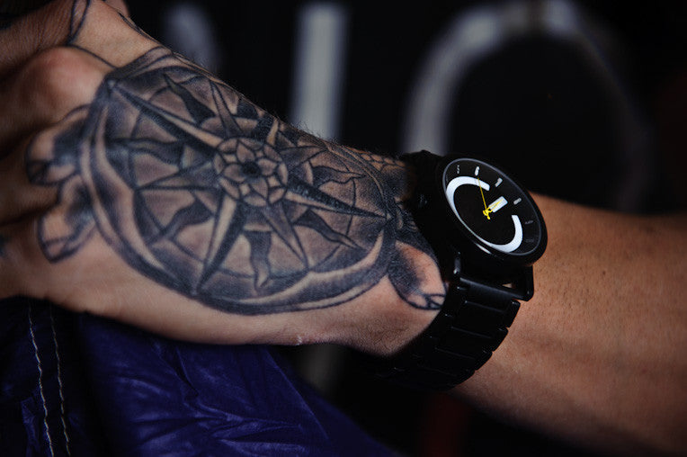 the ABSOLUTE - Black & Red (Refurbished)