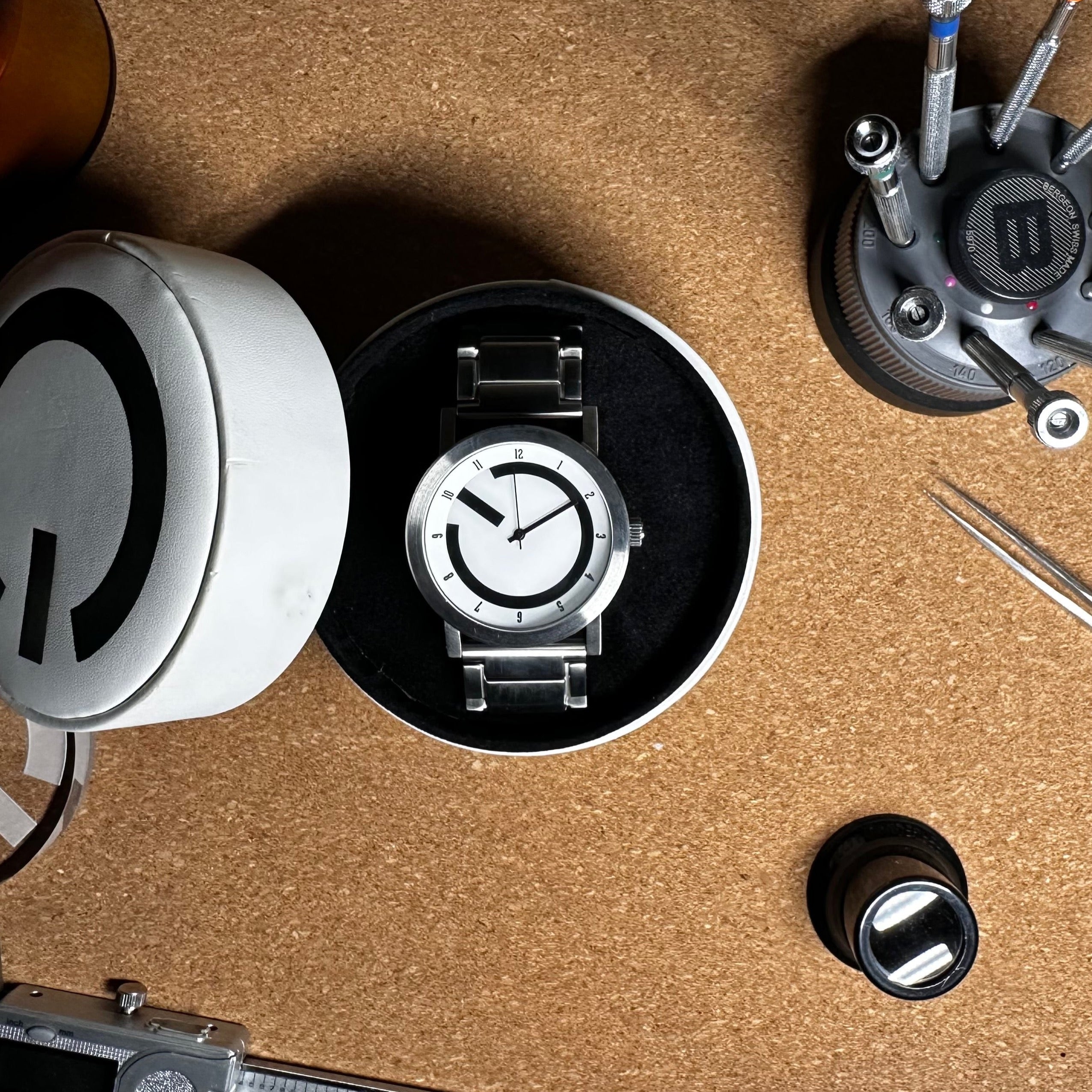 Absolute - Silver & White (Like New)