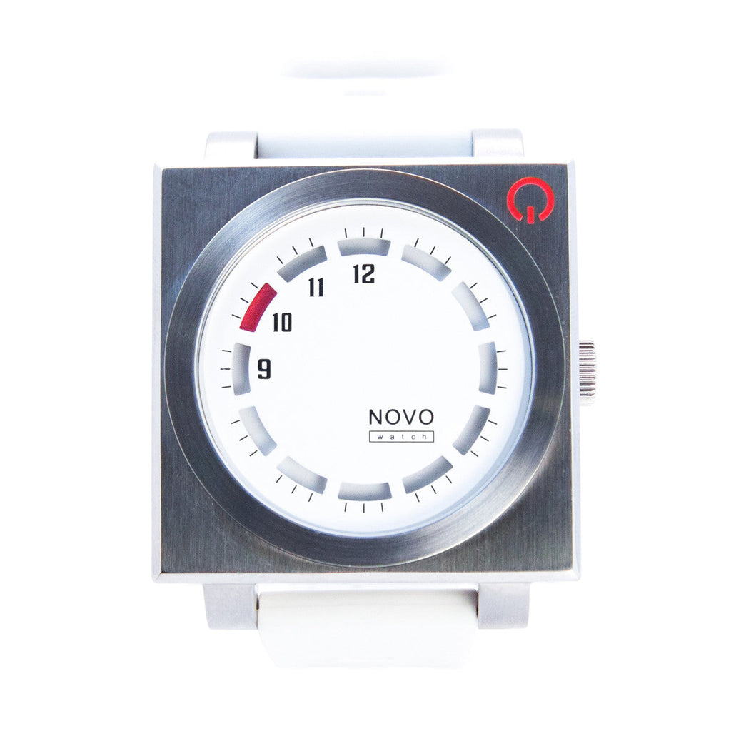 Unknown - Silver & White (Refurbished)