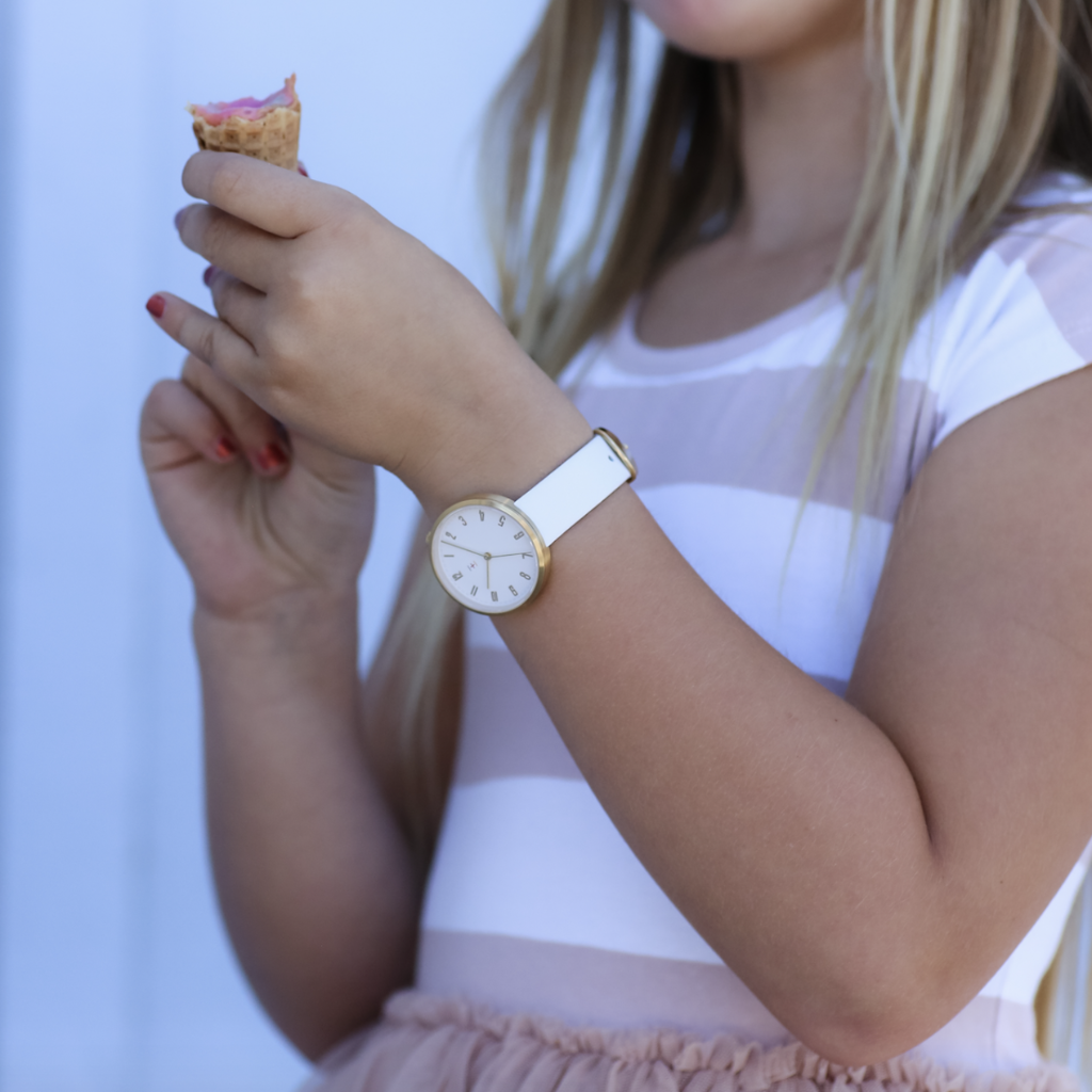 The Cali - Sunny + White