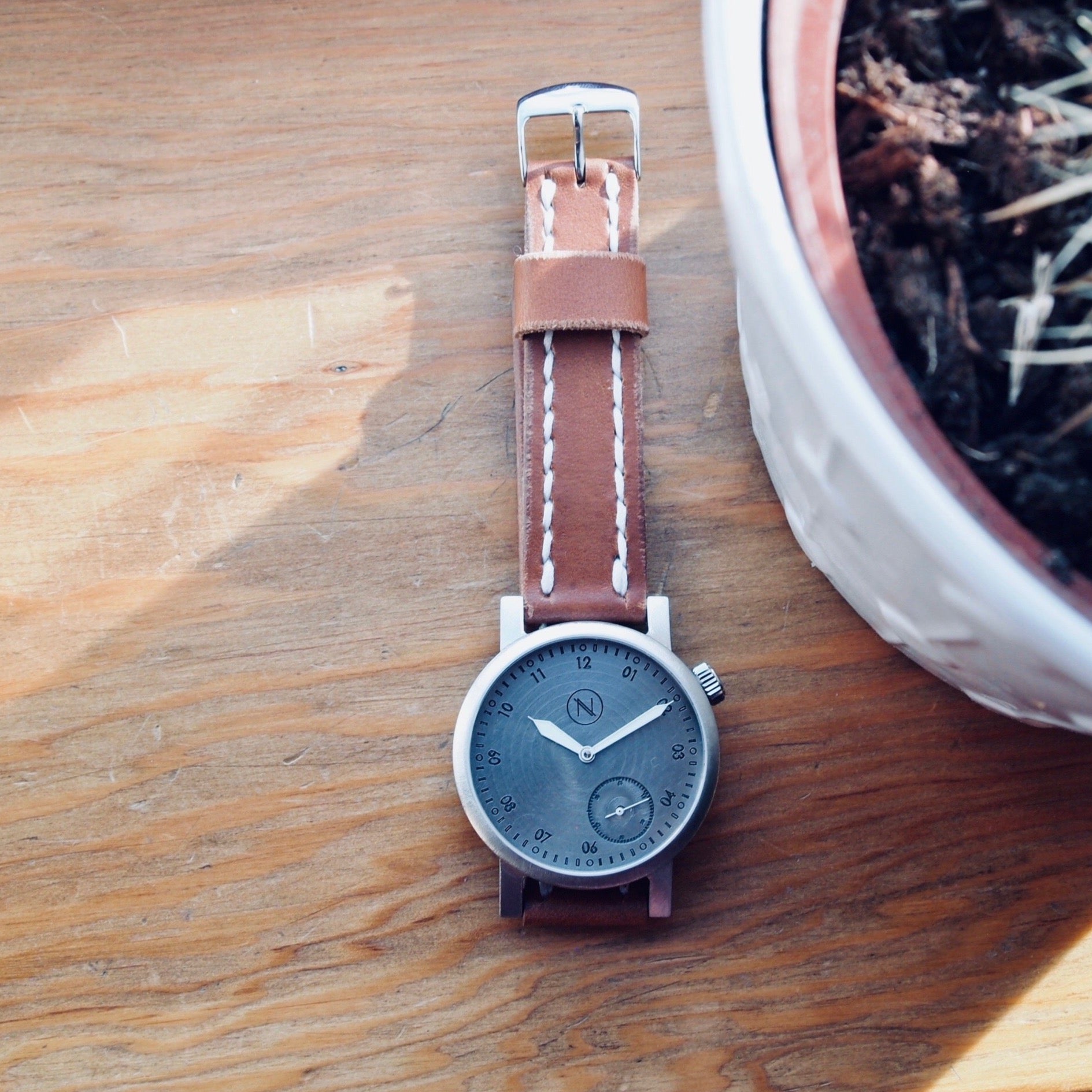 Komono magnus watch hot sale